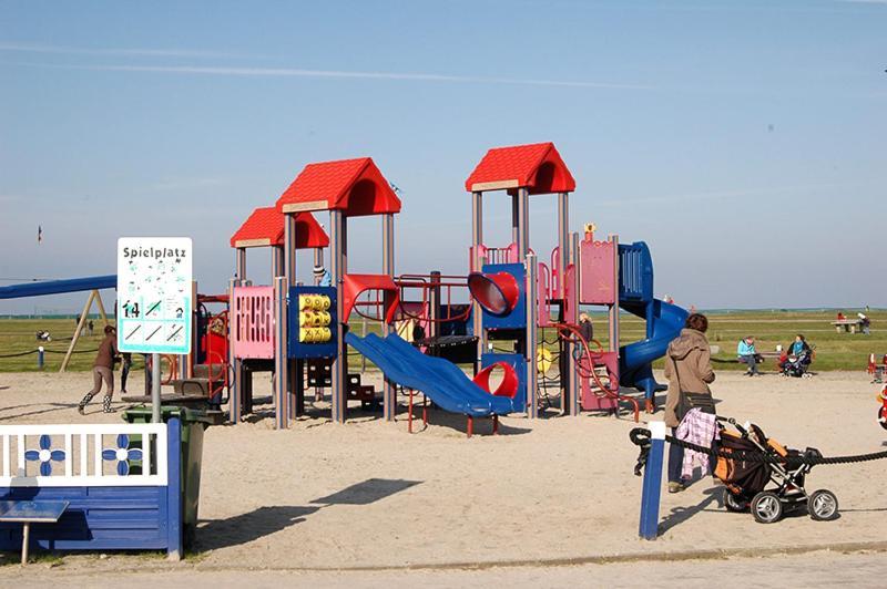 Lodge Camp Harlesiel Direkt Am Wattenmeer 维特蒙德 外观 照片