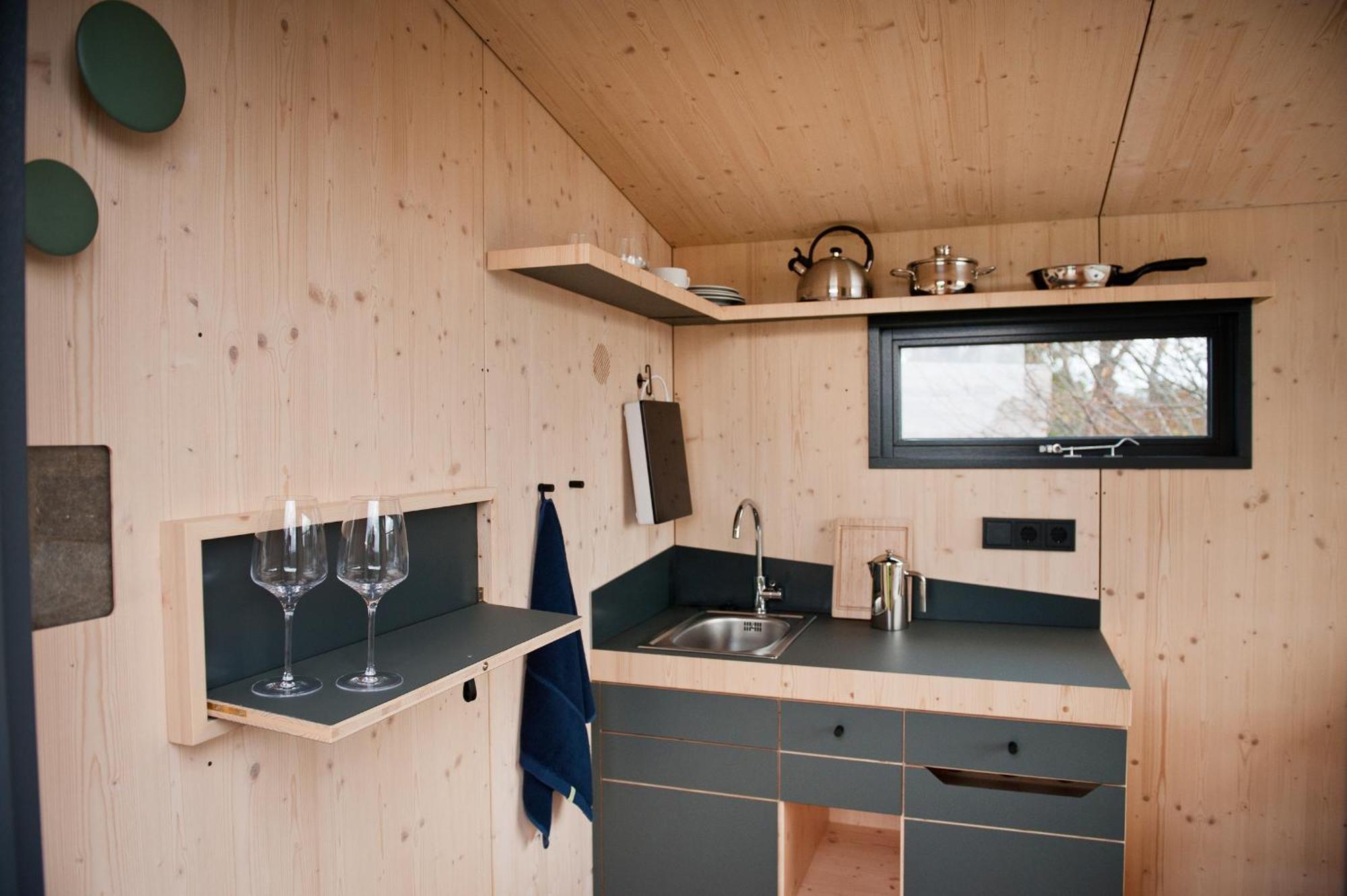 Lodge Camp Harlesiel Direkt Am Wattenmeer 维特蒙德 外观 照片