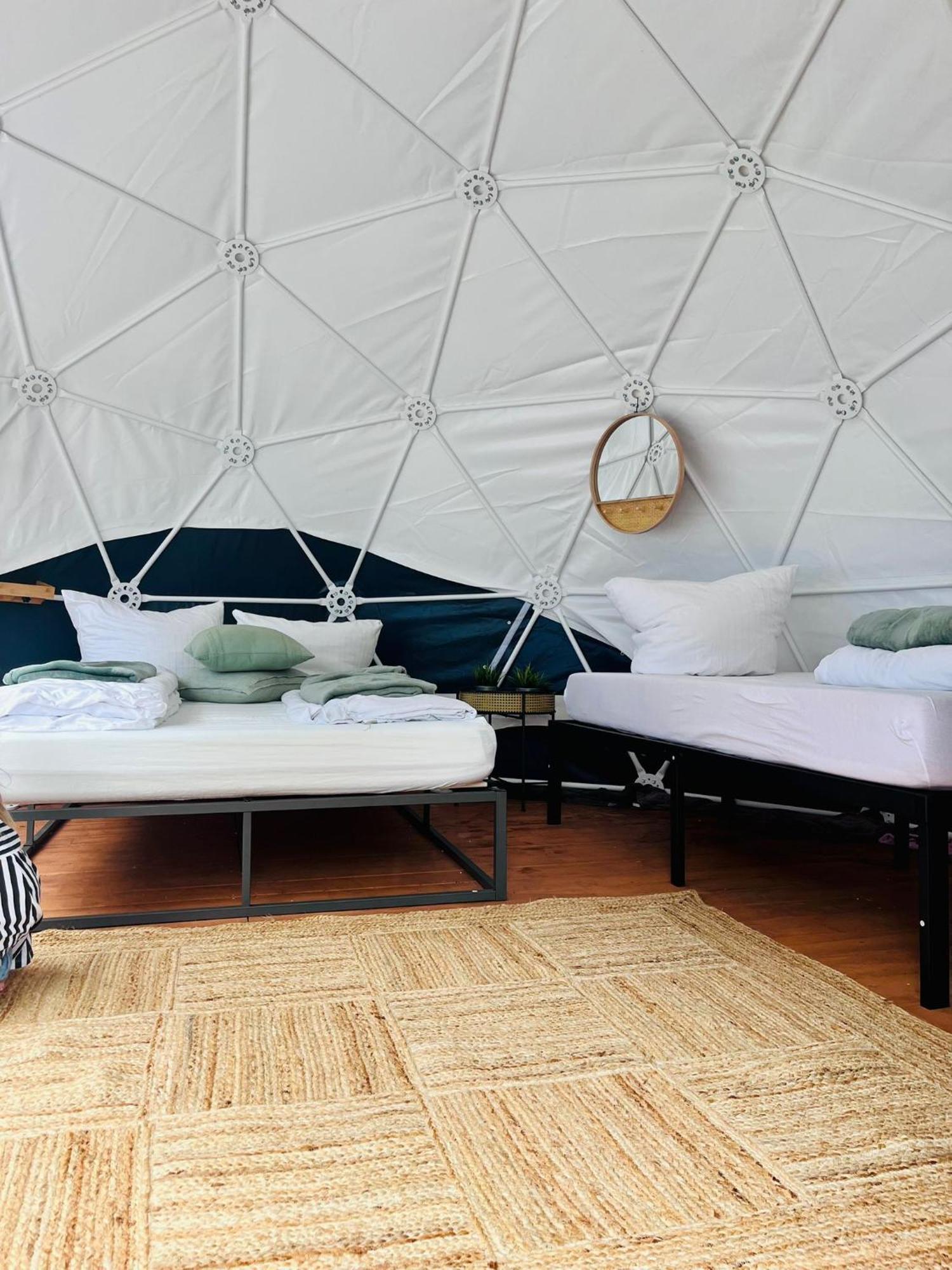 Lodge Camp Harlesiel Direkt Am Wattenmeer 维特蒙德 外观 照片