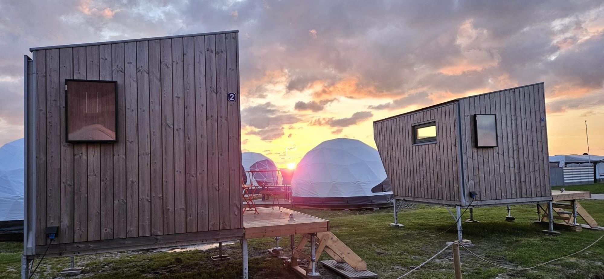 Lodge Camp Harlesiel Direkt Am Wattenmeer 维特蒙德 外观 照片