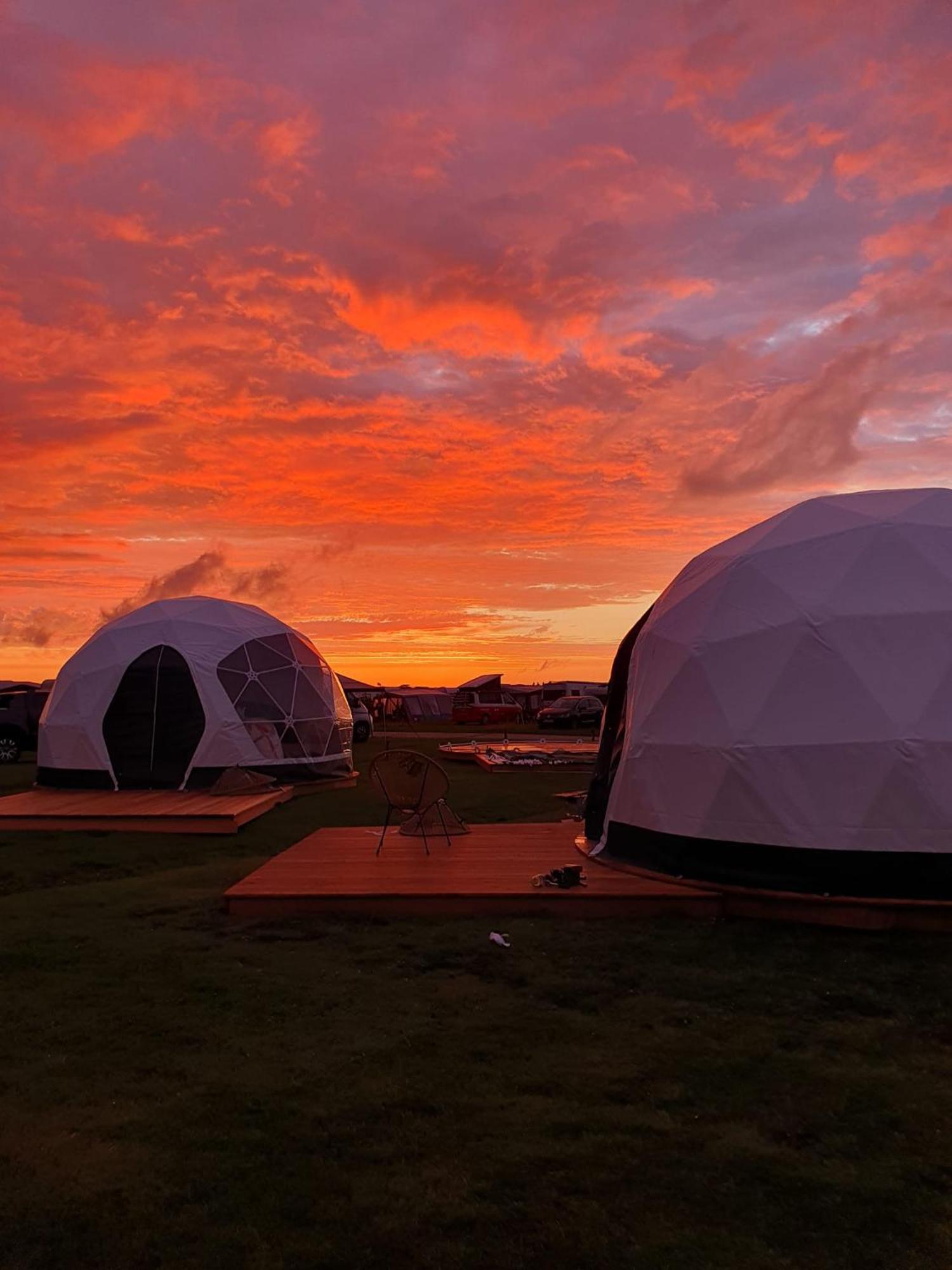 Lodge Camp Harlesiel Direkt Am Wattenmeer 维特蒙德 外观 照片