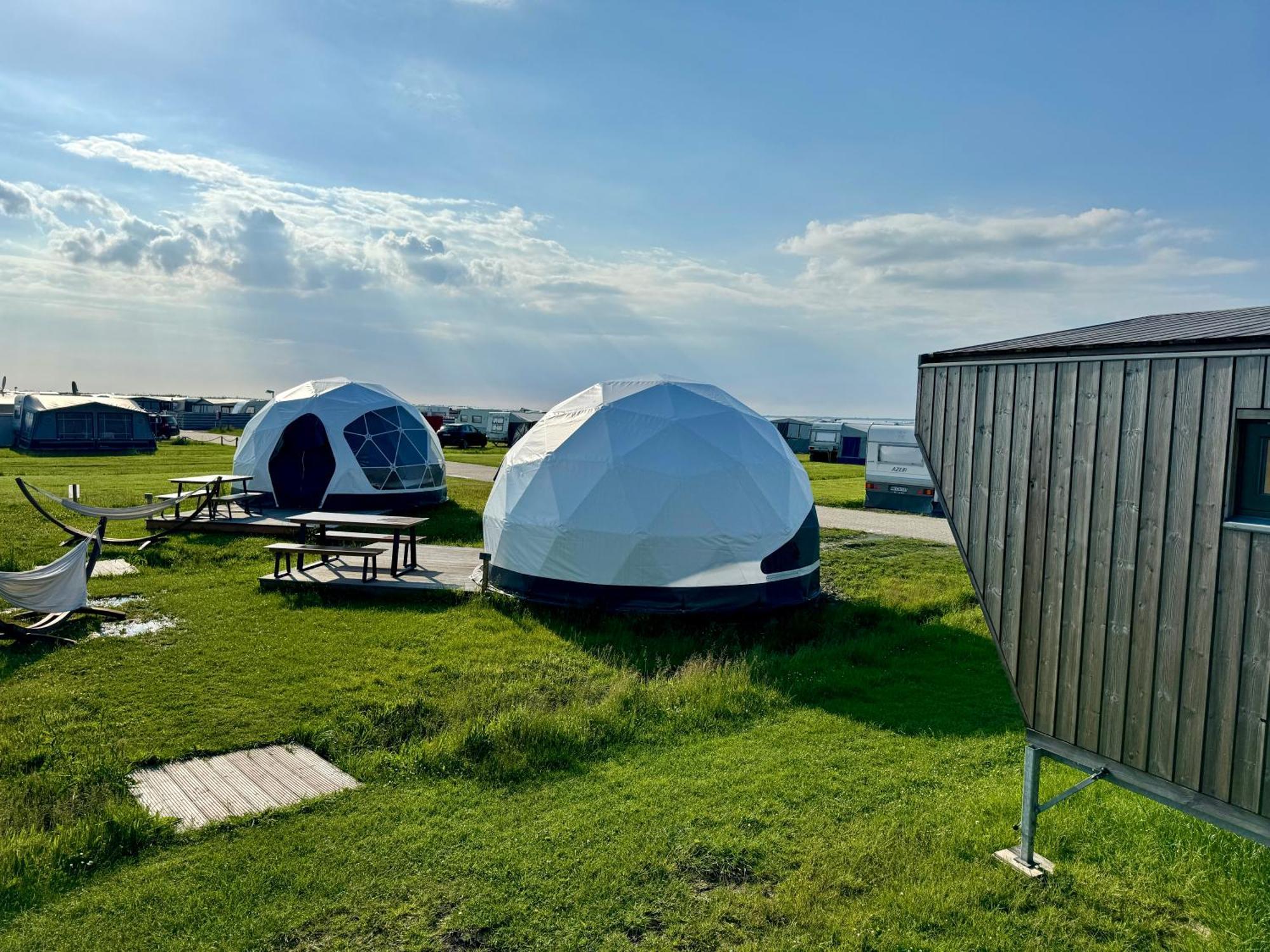 Lodge Camp Harlesiel Direkt Am Wattenmeer 维特蒙德 外观 照片